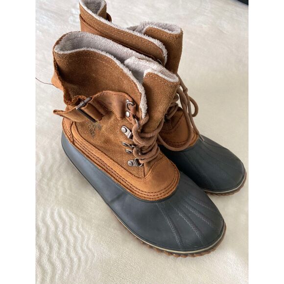 Sorel | Women's Winter Fancy Lace II Mid Calf Boot, Genuine Leather | 10.5 - Picture 2 of 11